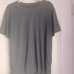 Real Essentials Heather Gray T-Shirt, Men's Size M